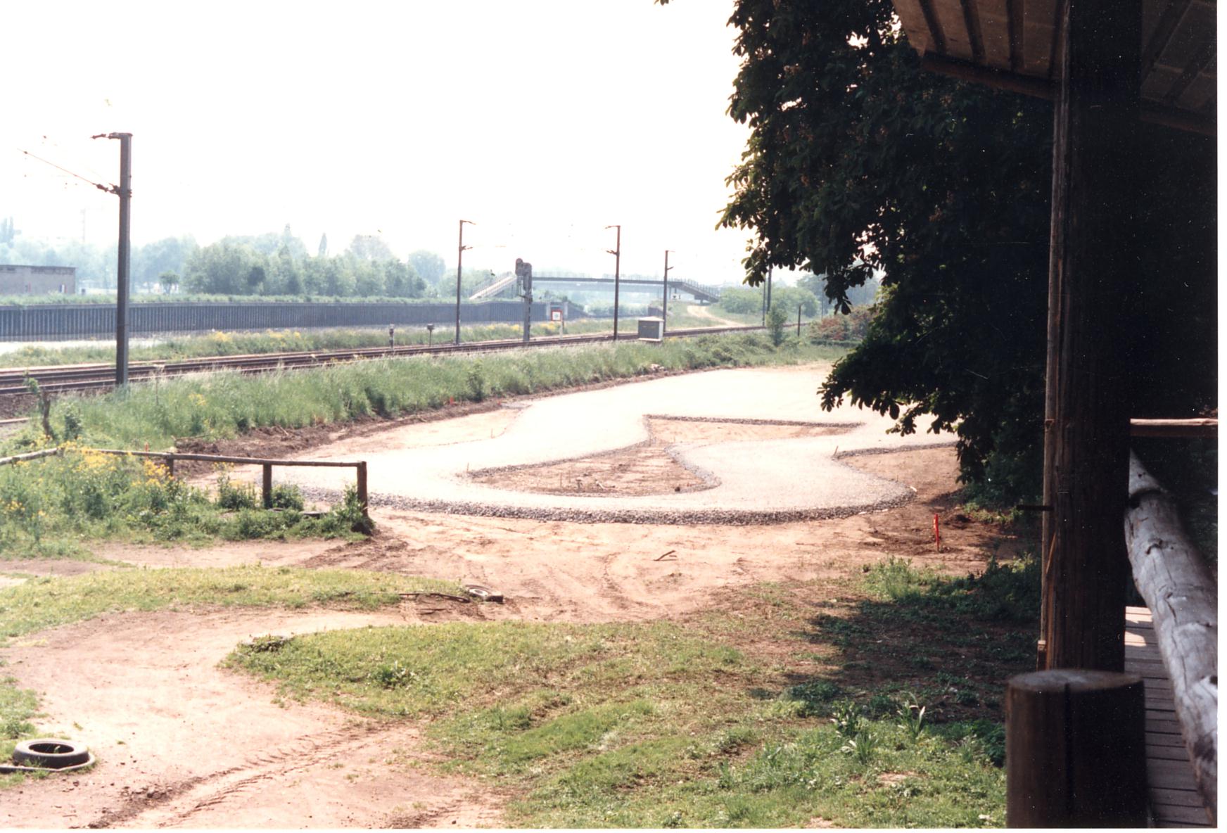 1989-05-00_graouilly_04_creation_piste_vitesse