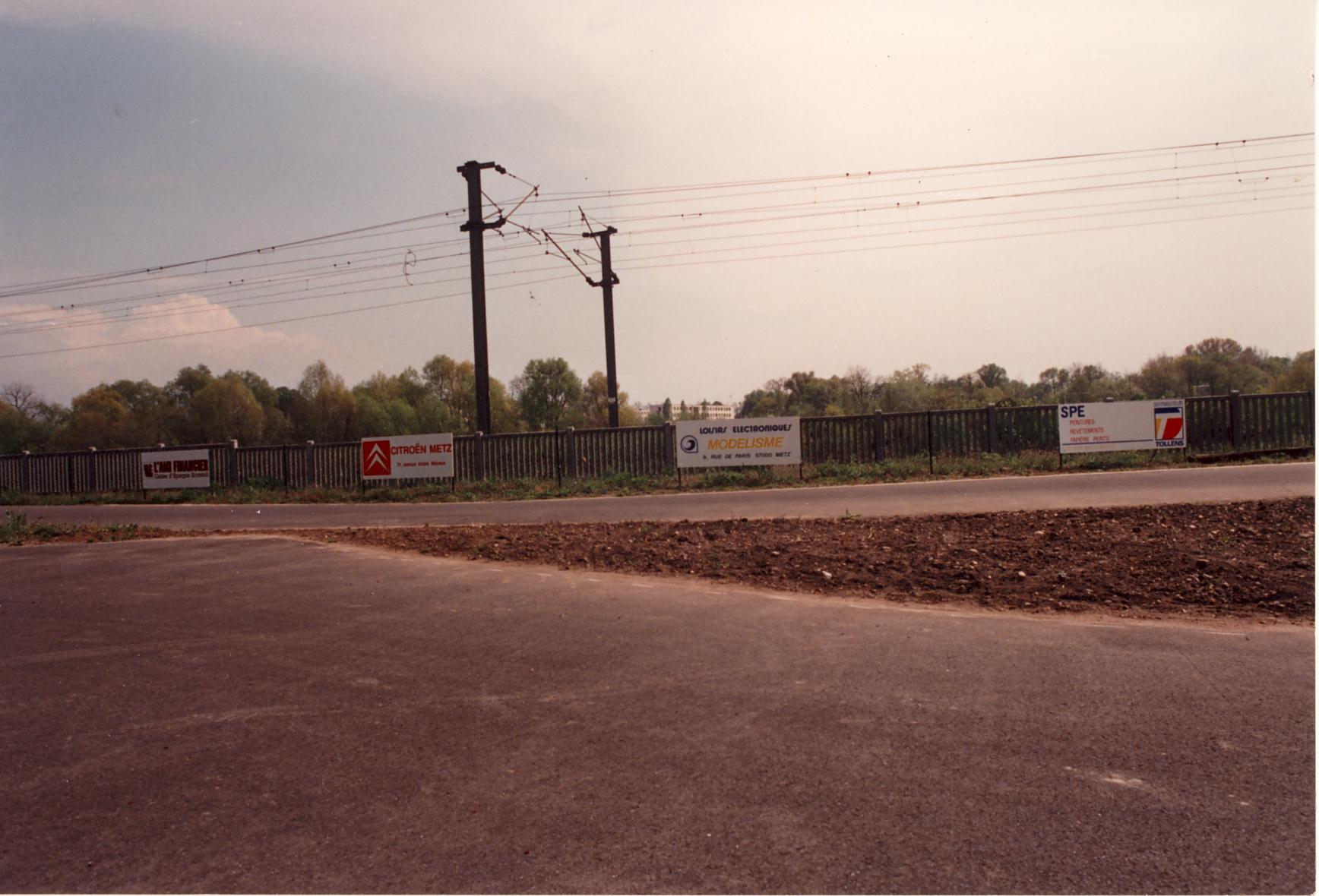 1990-05-00_graouilly_01